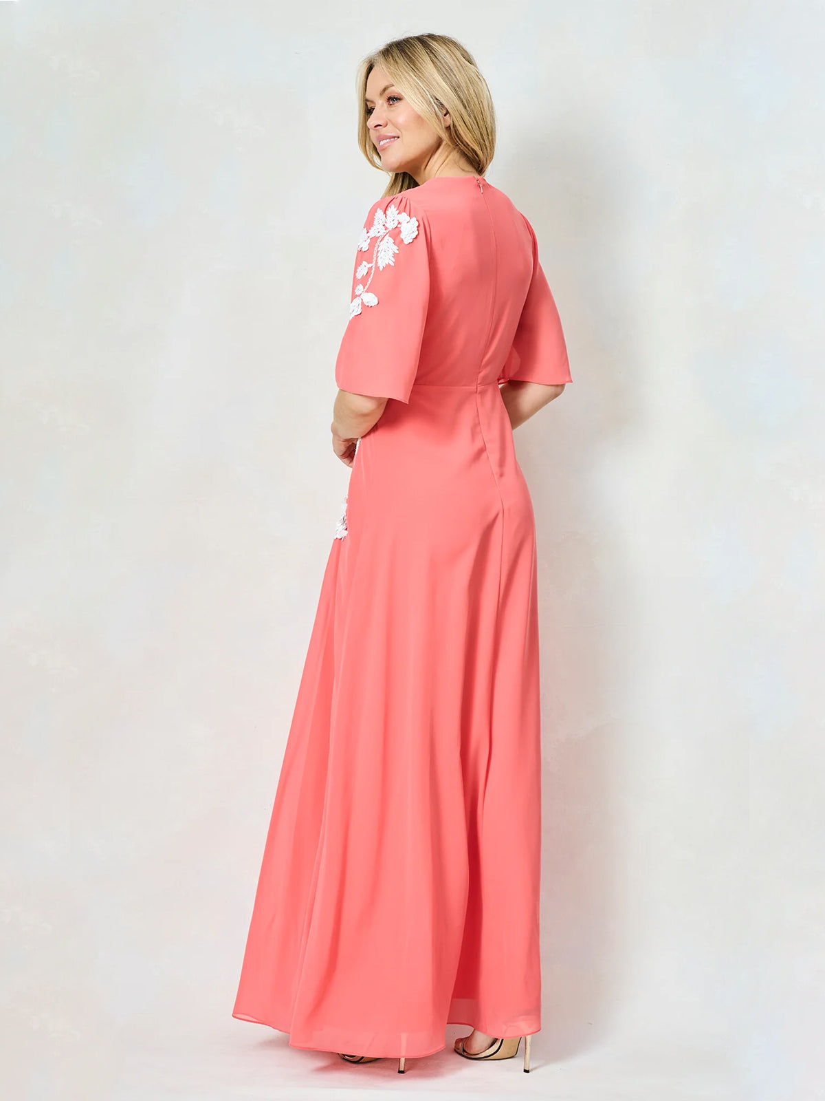 Hope & Ivy The Sasha Dress