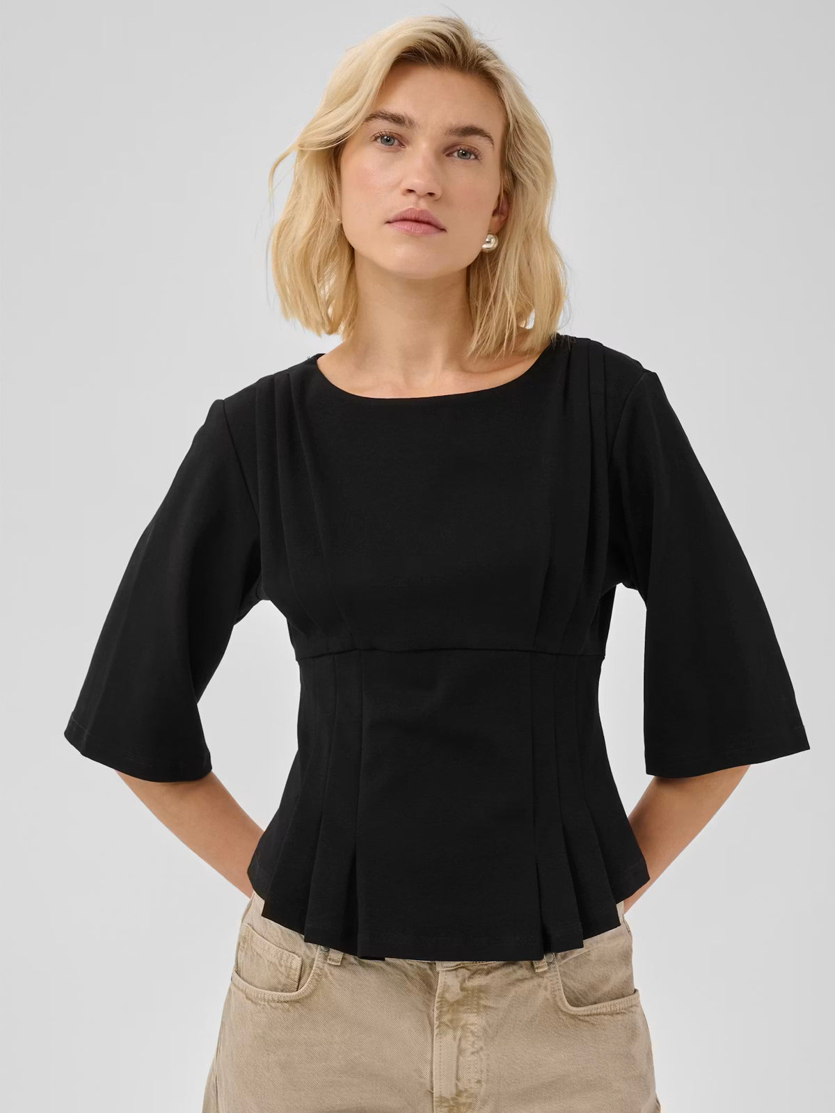 My Essential Wardrobe MWApir T-Shirt Black - Glebe Fashion