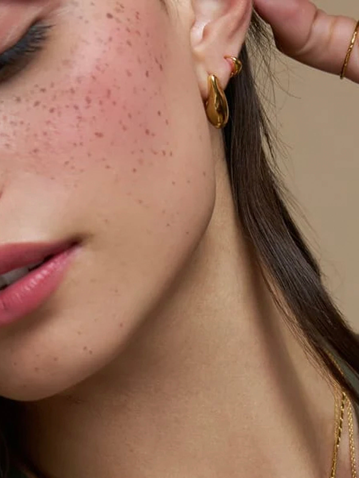 Orelia Organic Teardrop Studs Gold