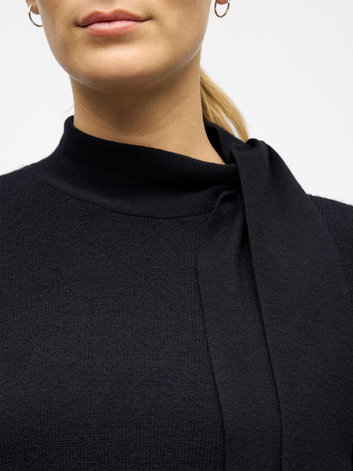Object Neck Tie Knit Pullover Black