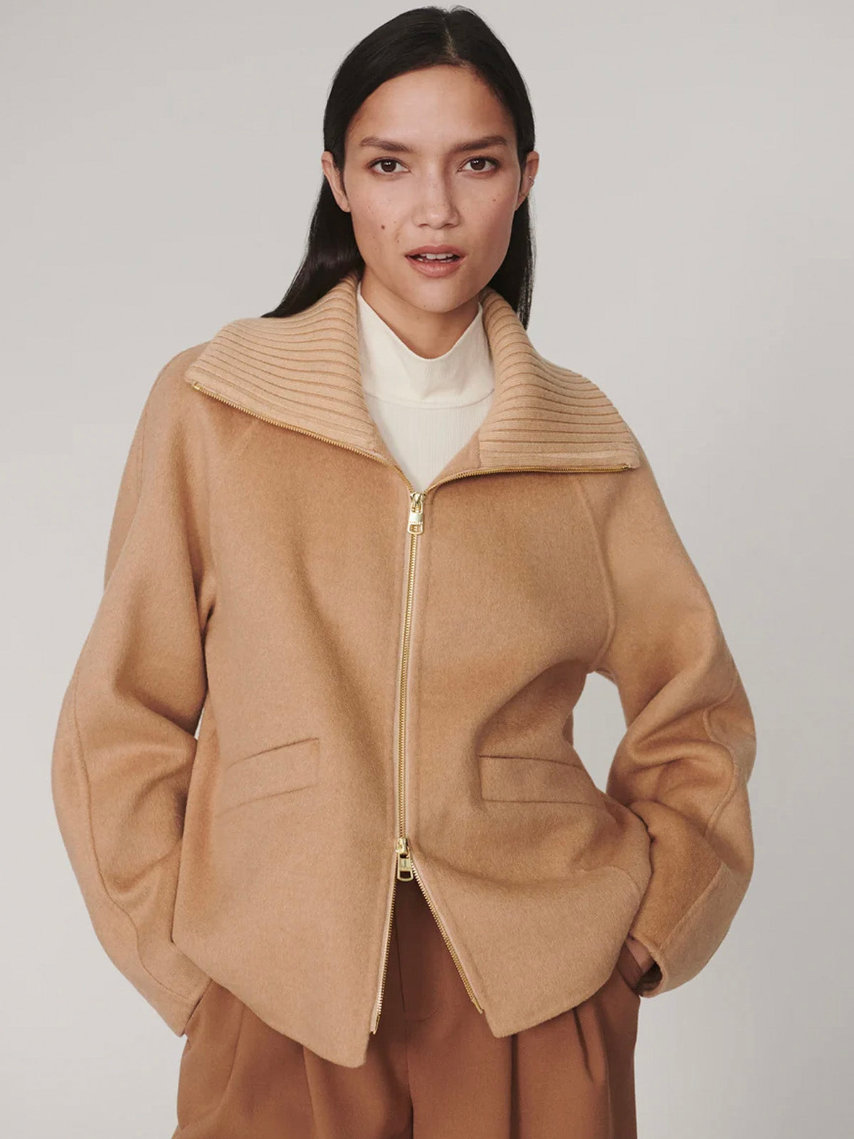 Varley Darnley Short Jacket Candied Ginger