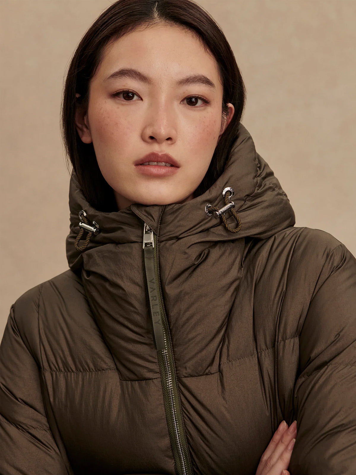 Varley Katya Long Down Puffer Jacket Dark Olive Metallic