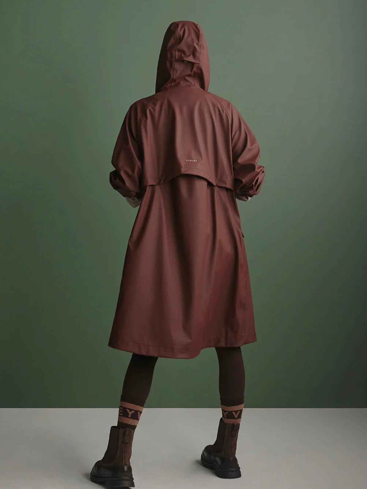 Varley Tovera Long Rain Jacket Mahogany