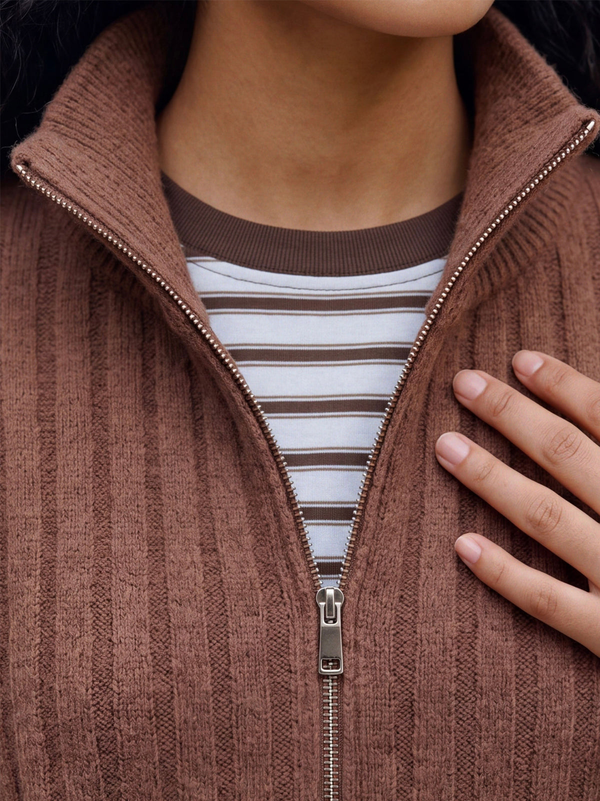 High Neck Knitted Vest Cocoa Brown