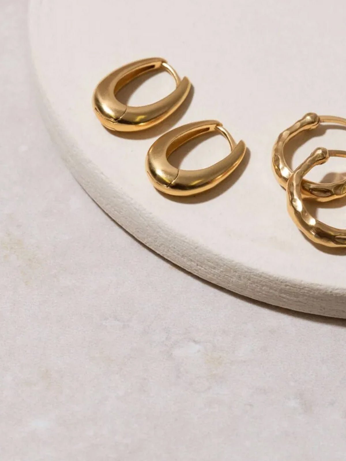 Gold Sculpt Oval Hoops - Glebe Fashion