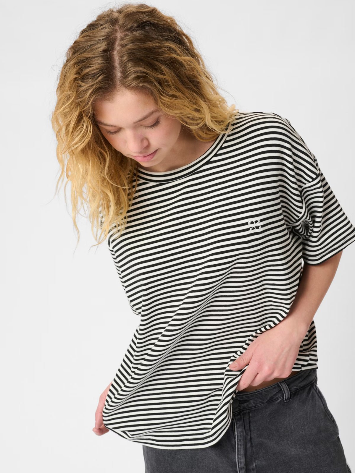 My Essential Wardrobe DanaMW Embroidered Tee - Glebe Fashion