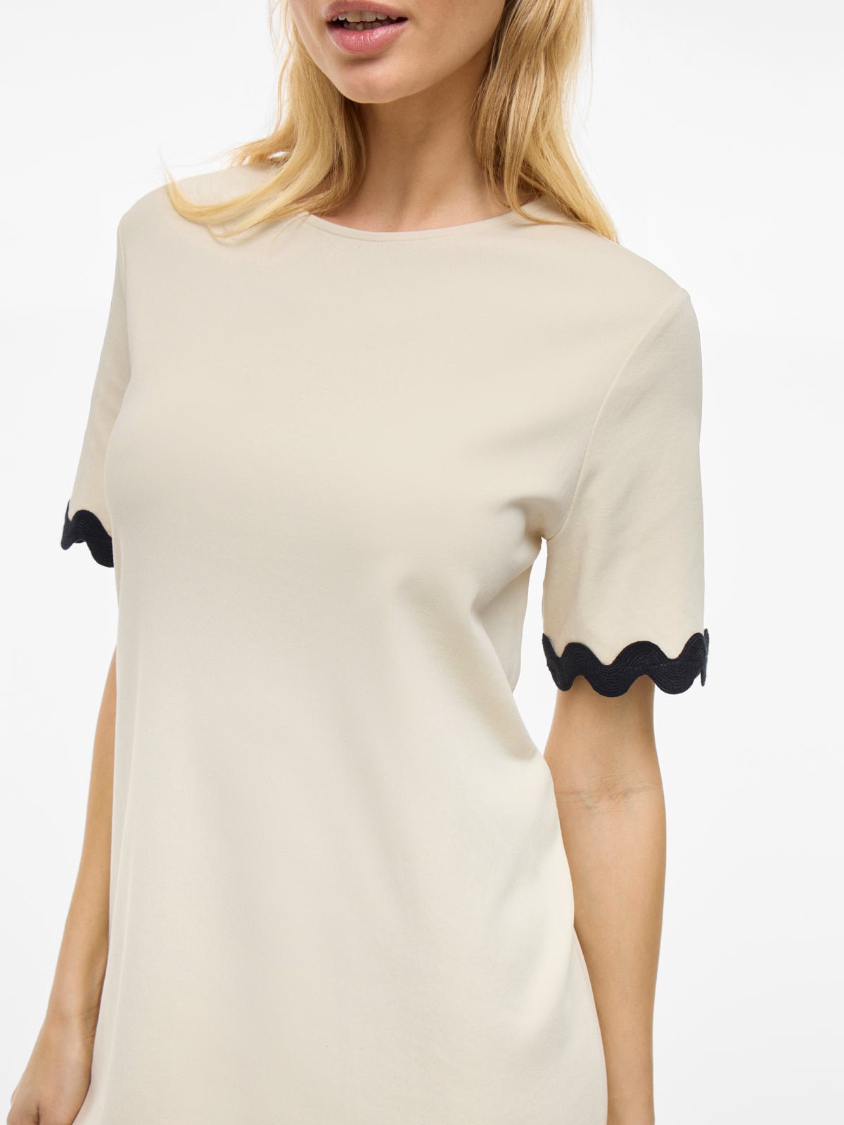 O - Neck Alisa Midi Dress With Contrast Trim - Glebe Fashion