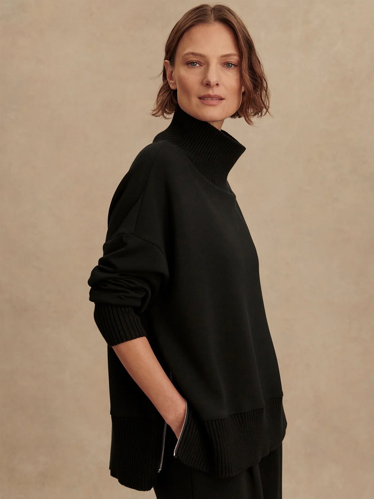 (取寄) バーリー レディース バーカー ハイ ネック スウェット Varley women Barker High Neck Sweat Black Varley Barker High Neck Sweat Black