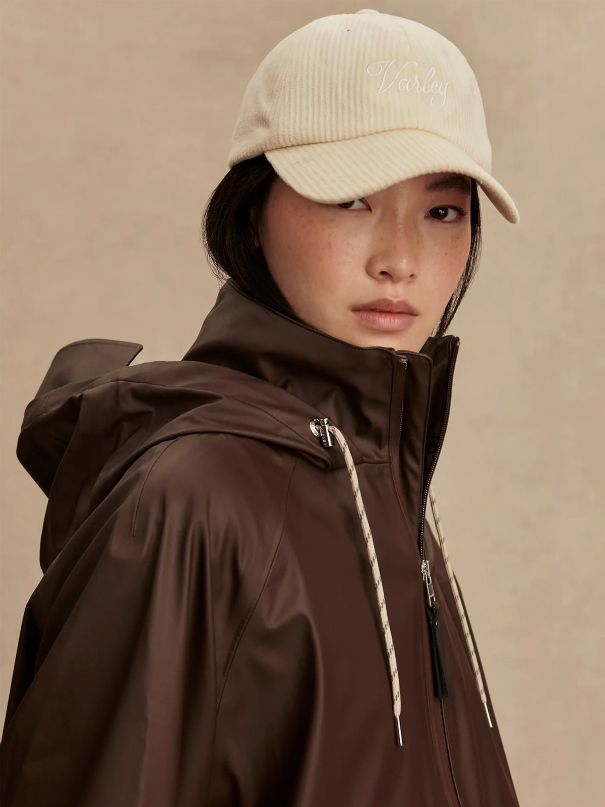 Varley Kirsten Raincoat Dark Truffle - Glebe Fashion