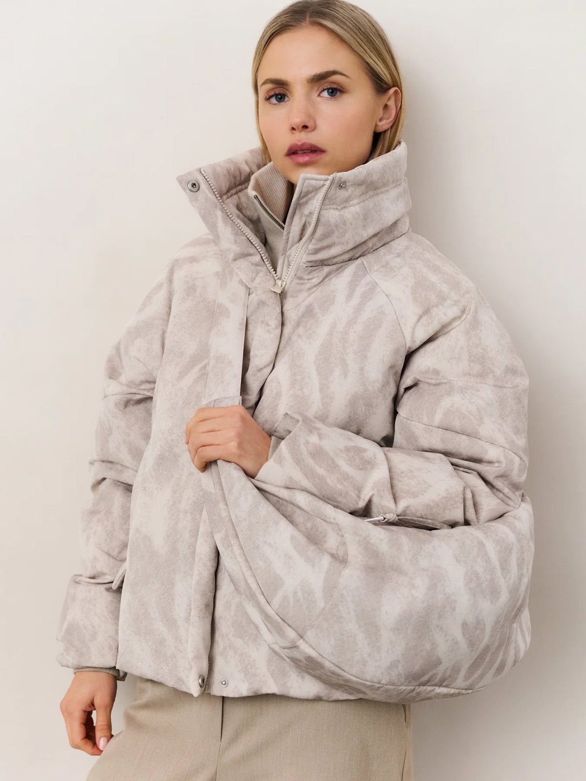 YAYA Padded Jacket With Abstract All Over Print - Glebe Fashion