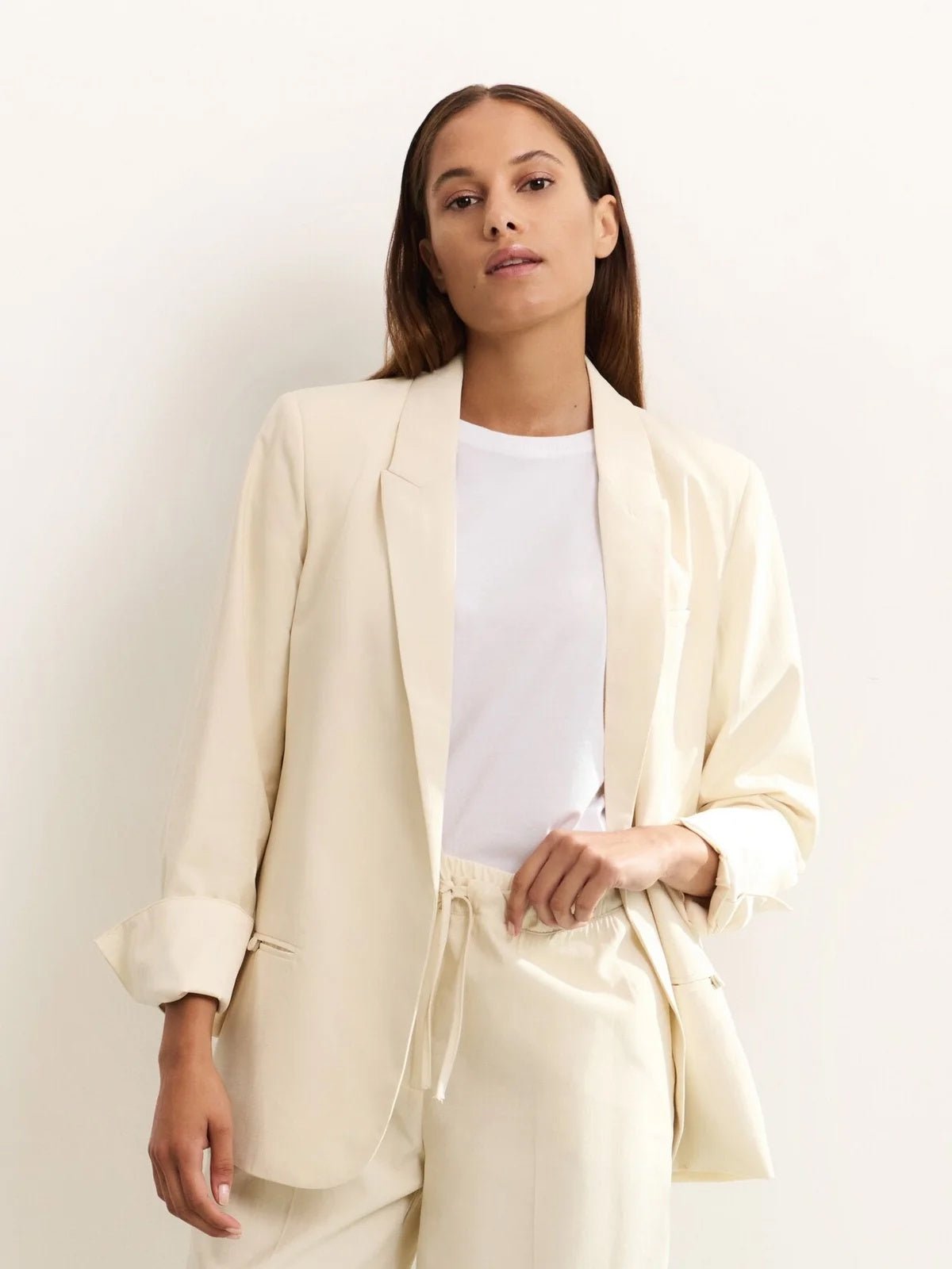 Yaya Woven Blazer With Pocket Details - Glebe Fashion
