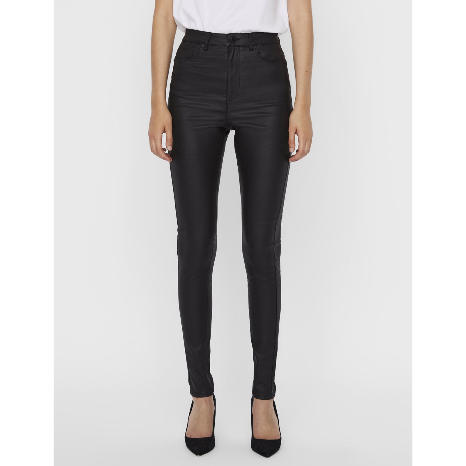 Vero Moda Loa High Rise Black Coated Skinnies