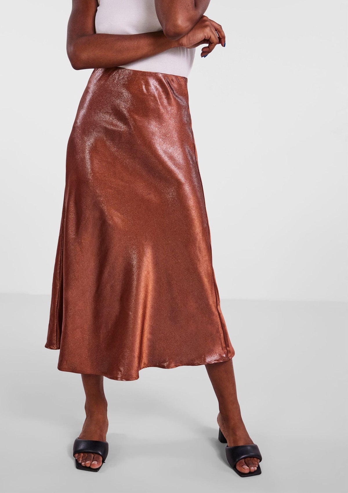 YAS Coco HW Midi Skirt