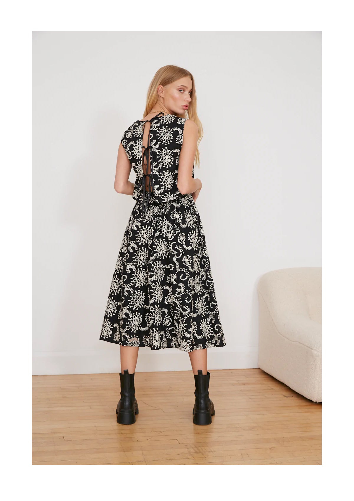 Jovonna Embroidered Harrison Skirt