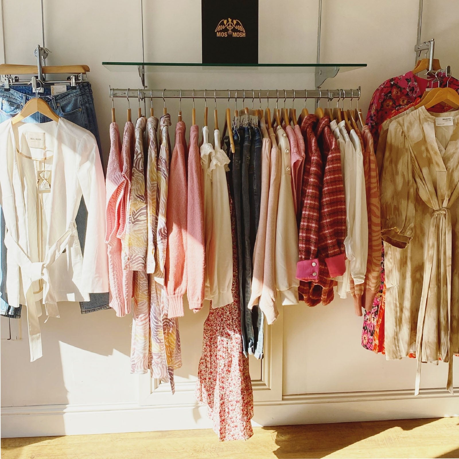 Updated Opening Hours - Glebe Fashion