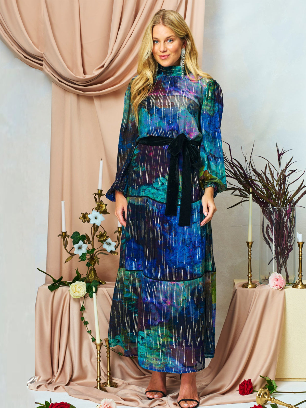 Hope And Ivy The Jadene High Neck Midi Dress