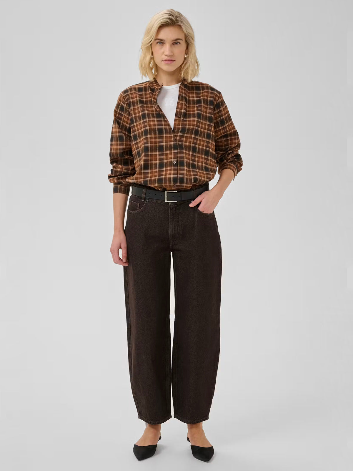 My Essential Wardrobe MWLance Barrel Jeans Dark Brown