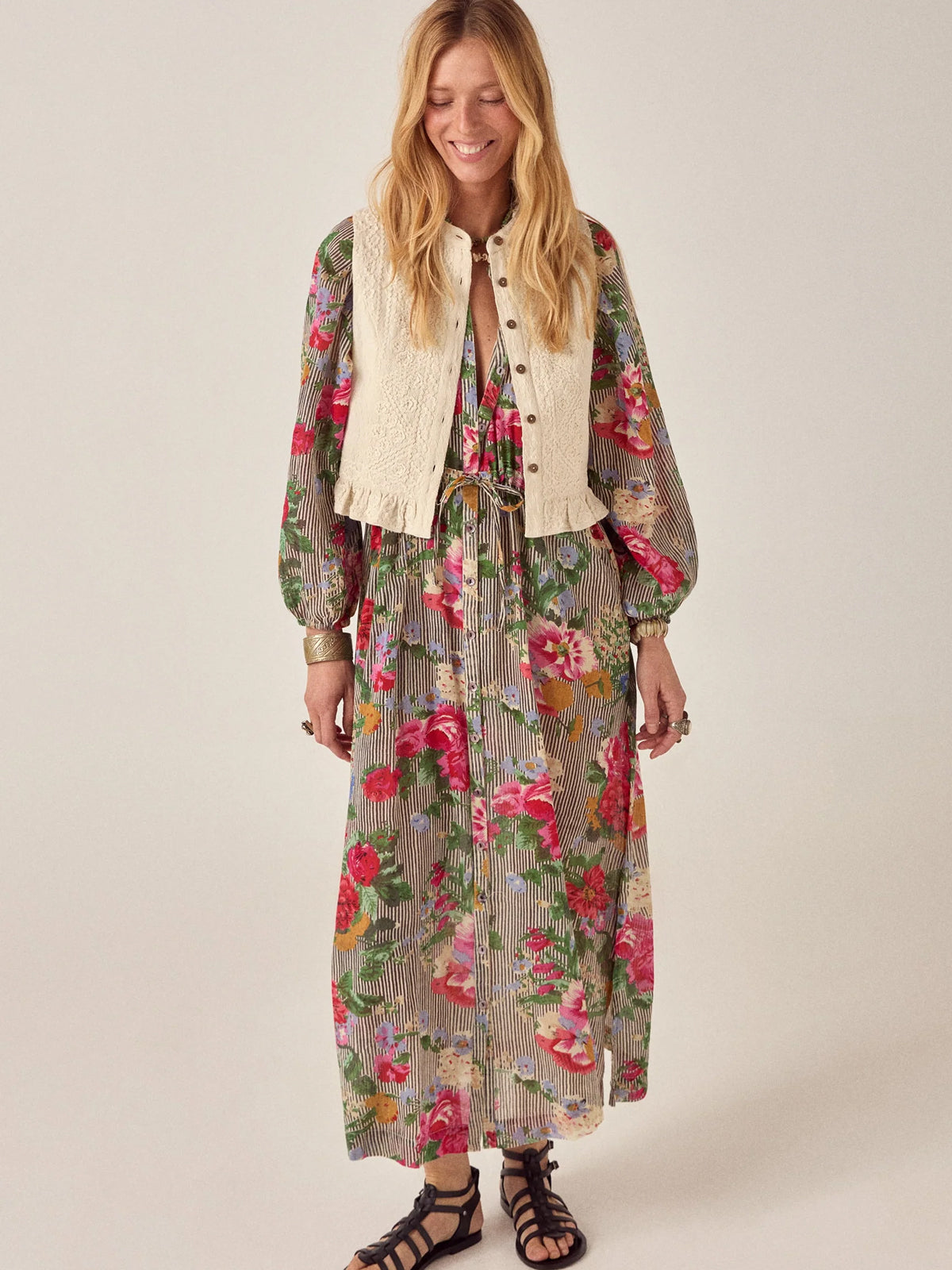 Maison Hotel Thalia Vest Soft White
