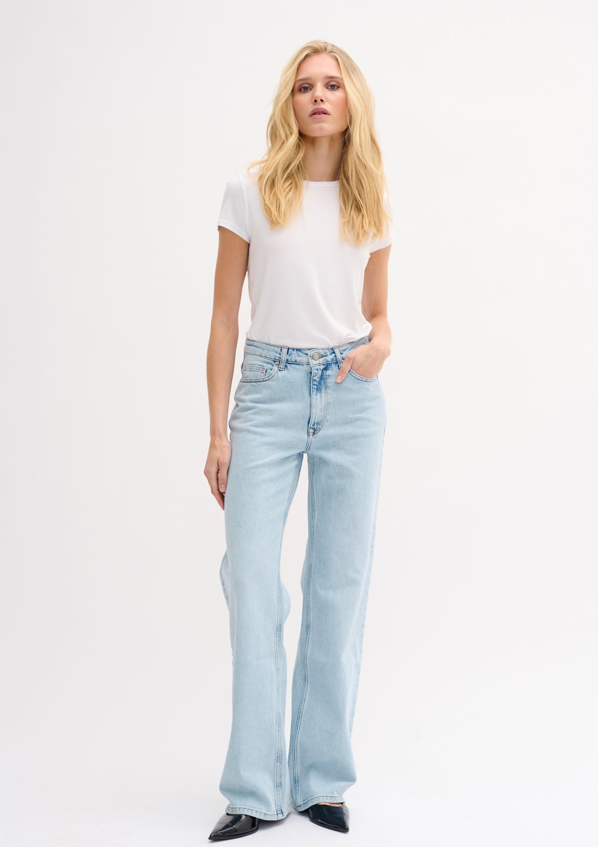 My Essential Wardrobe 35 The Louis Jeans Light Blue