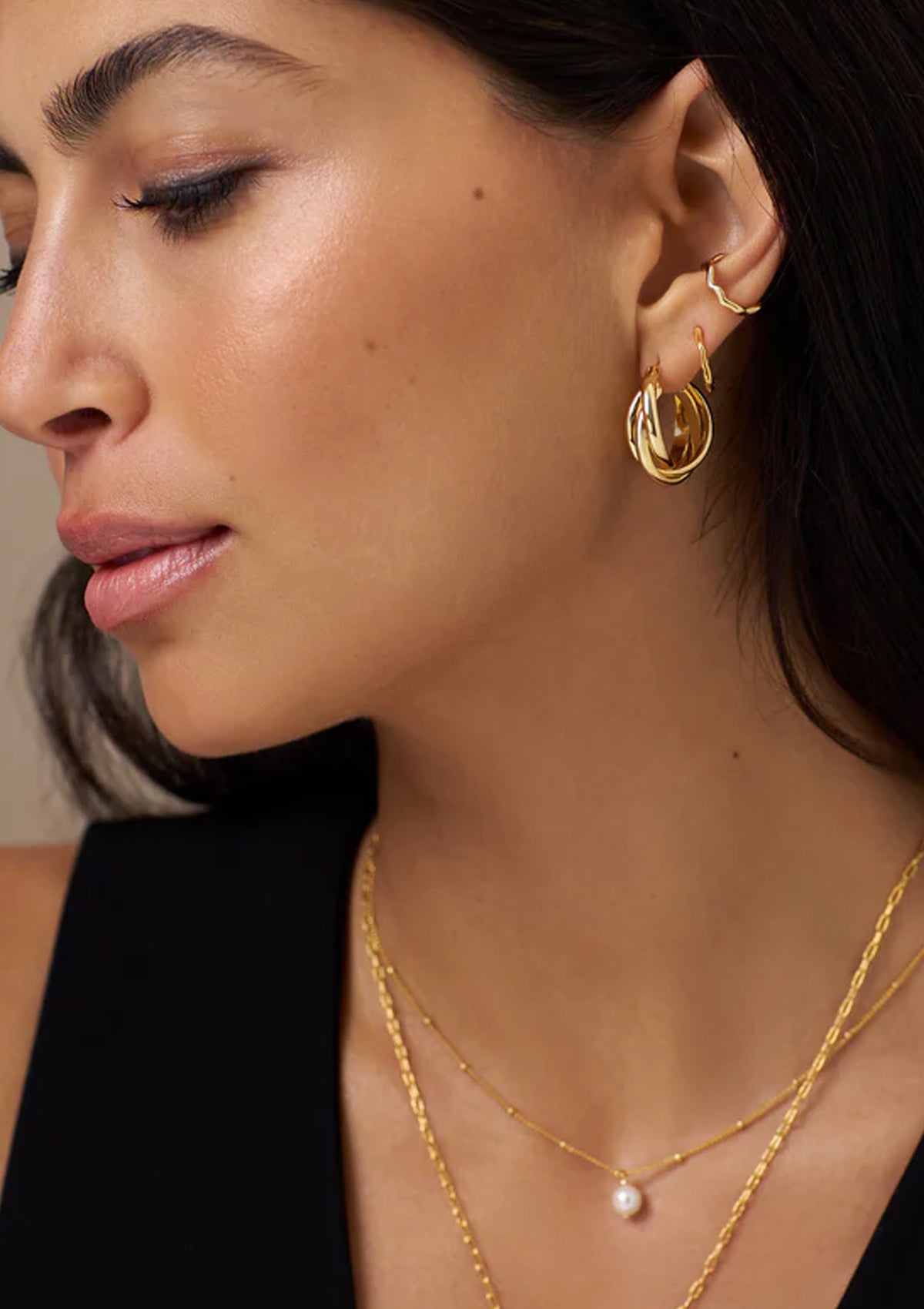 Orelia Interlocking Hoop Earrings Gold