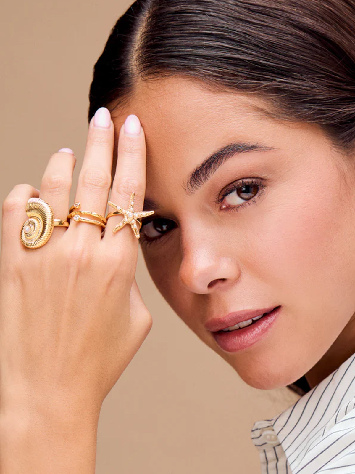 Orelia Statement Embellished Starfish Ring