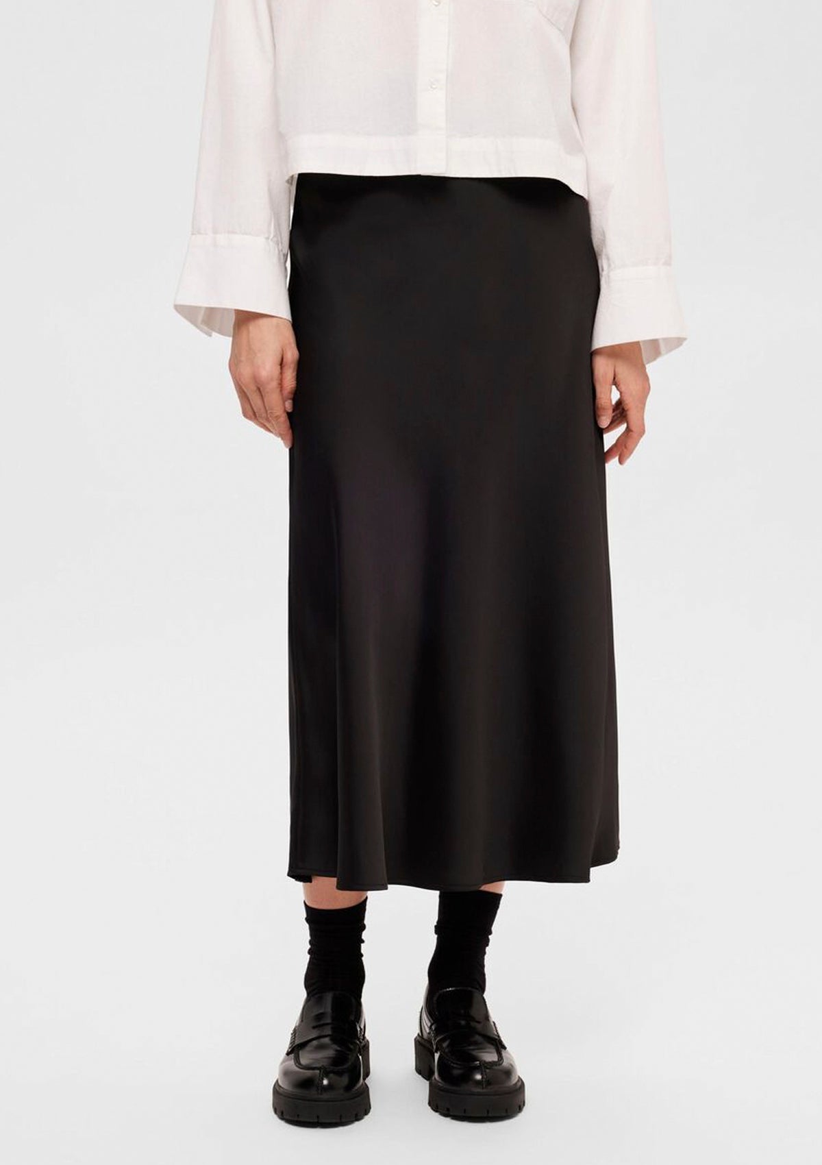 Selected Femme Satin Midi Skirt Black