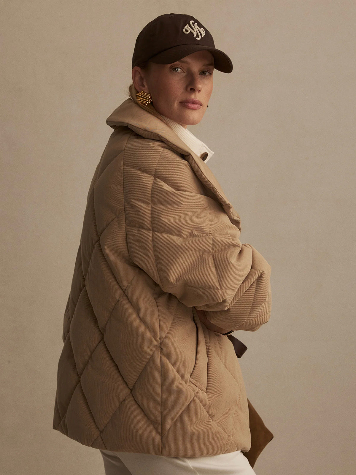 Varley Evren Short Quilted Coat Light Taupe