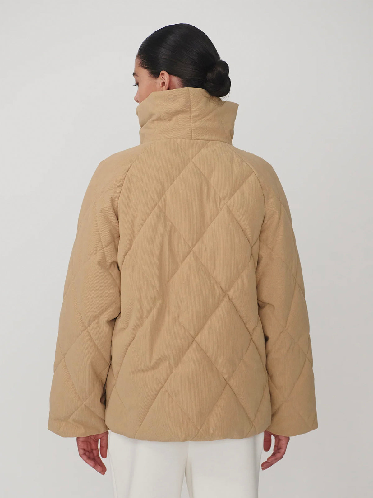 Varley Evren Short Quilted Coat Light Taupe