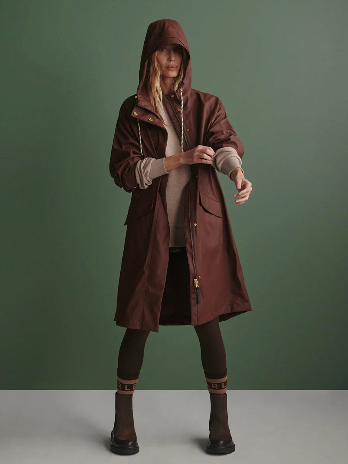 Varley Tovera Long Rain Jacket Mahogany