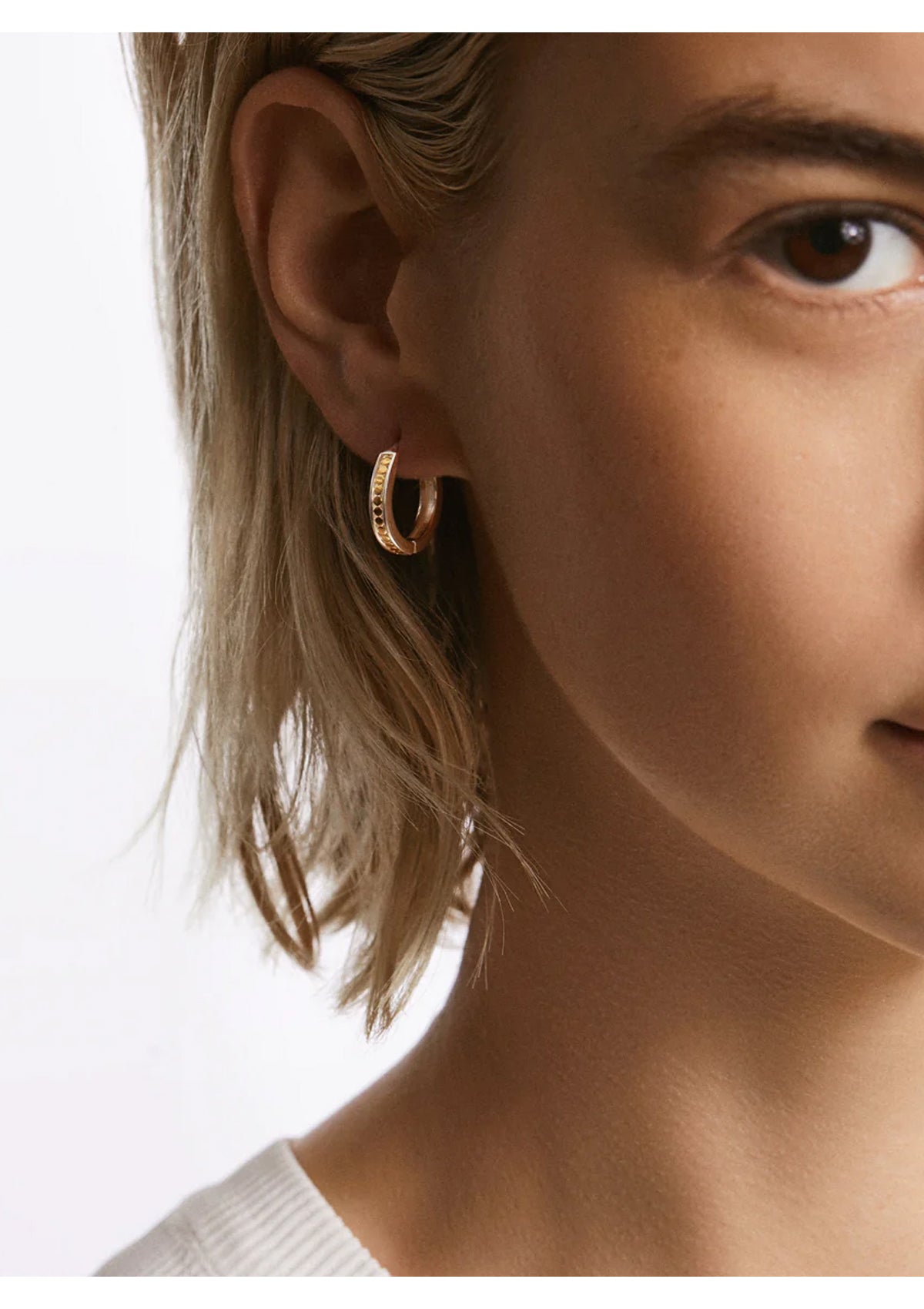 Anna Beck Hinge Hoop Earrings