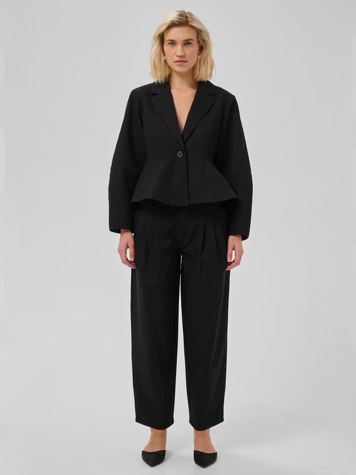 Evie Barrel Trousers Black - Glebe Fashion