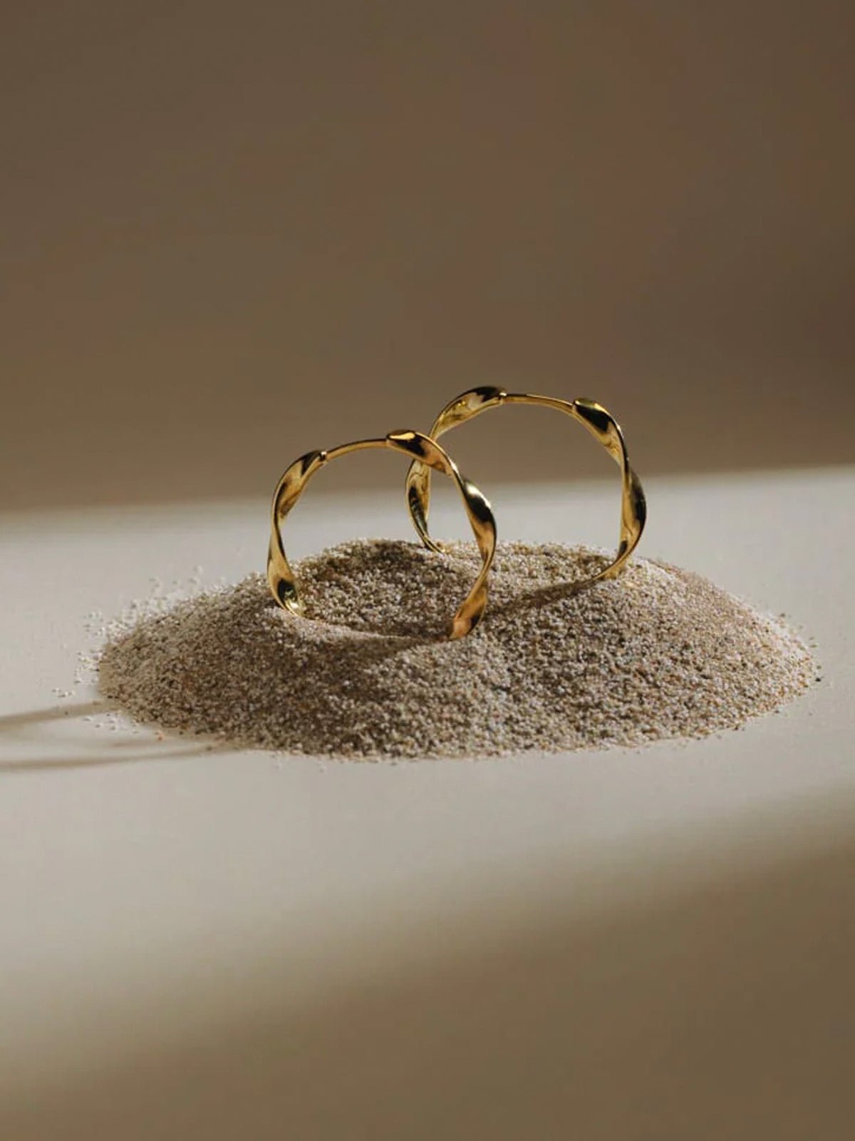 Ribbon Mid-Size Hoop Earrings - Glebe Fashion