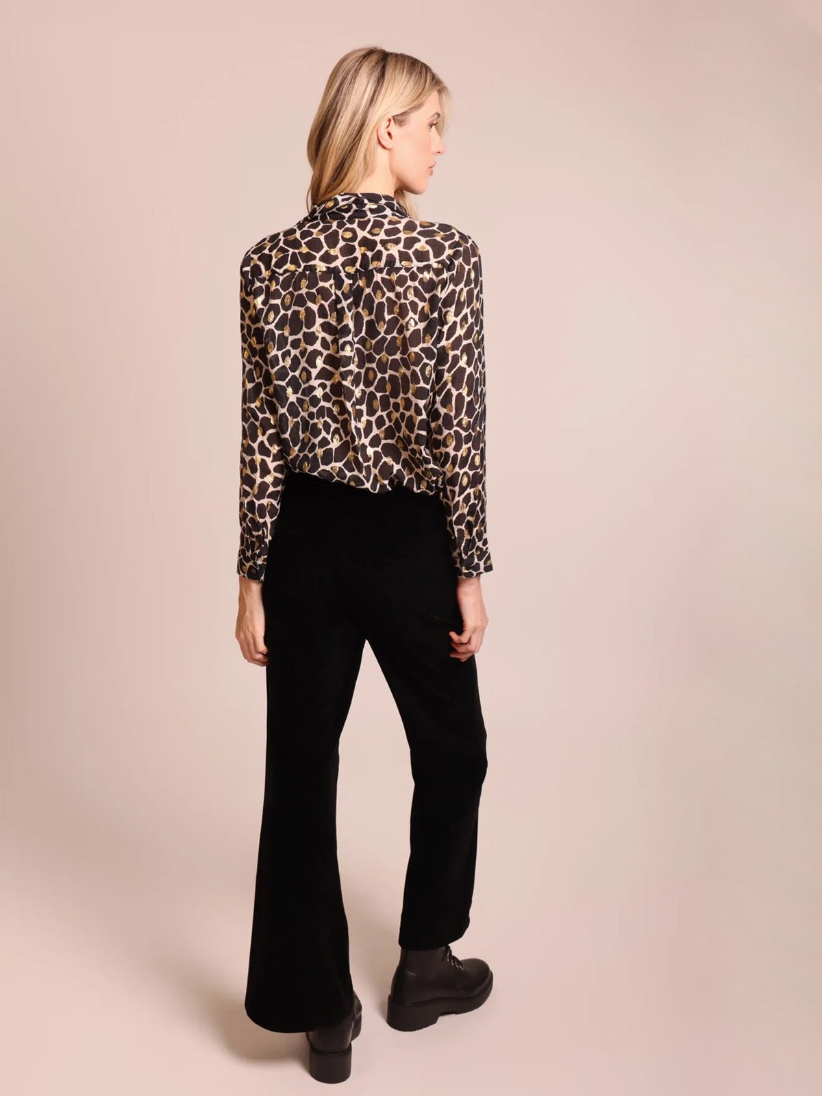 Traffic People Peek Shirt Black - Glebe Fashion