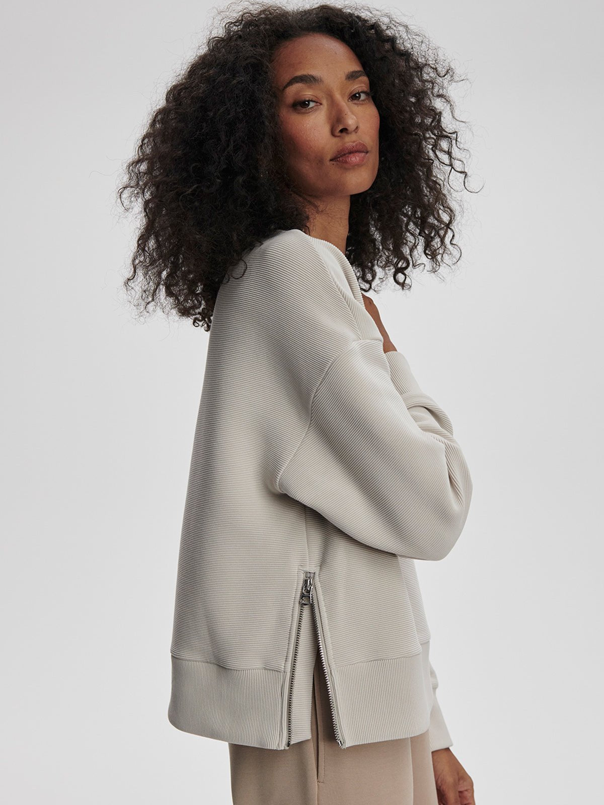 Varley Addelyn Sweat Silver Grey - Glebe Fashion