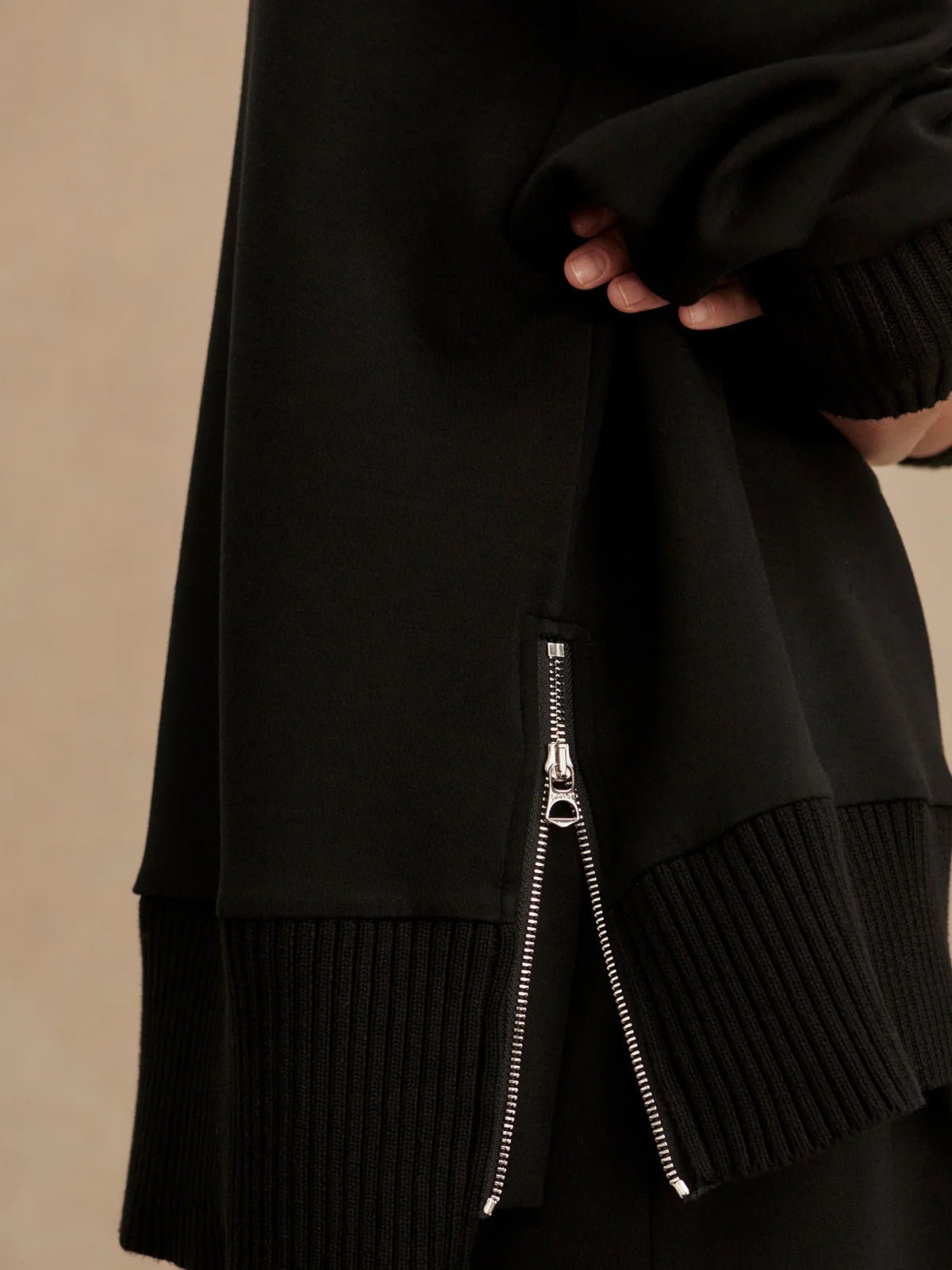 Varley Barker High Neck Sweat Black - Glebe Fashion