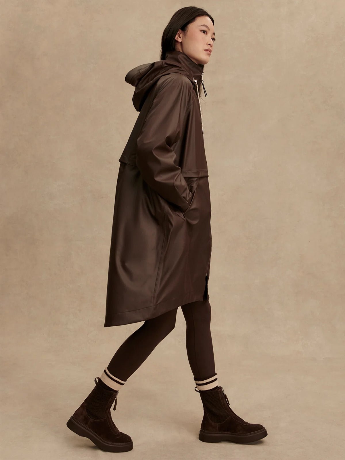 Varley Kirsten Raincoat Dark Truffle - Glebe Fashion