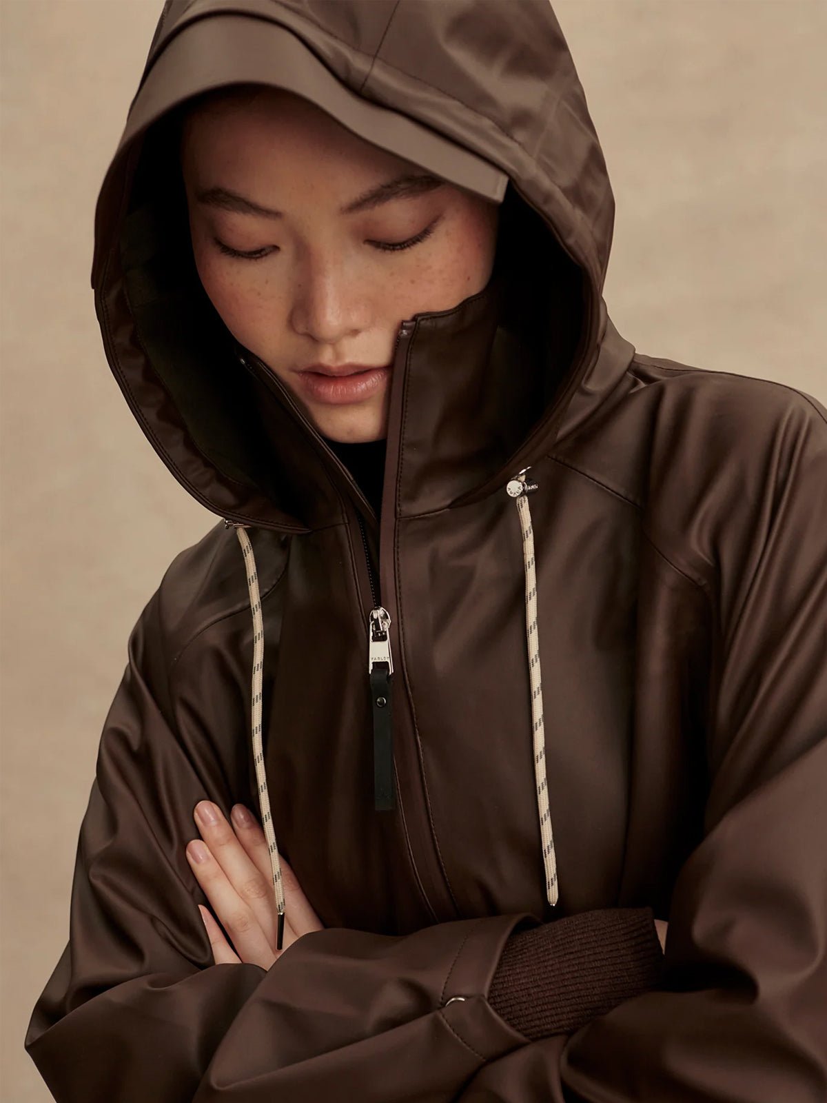 Varley Kirsten Raincoat Dark Truffle - Glebe Fashion