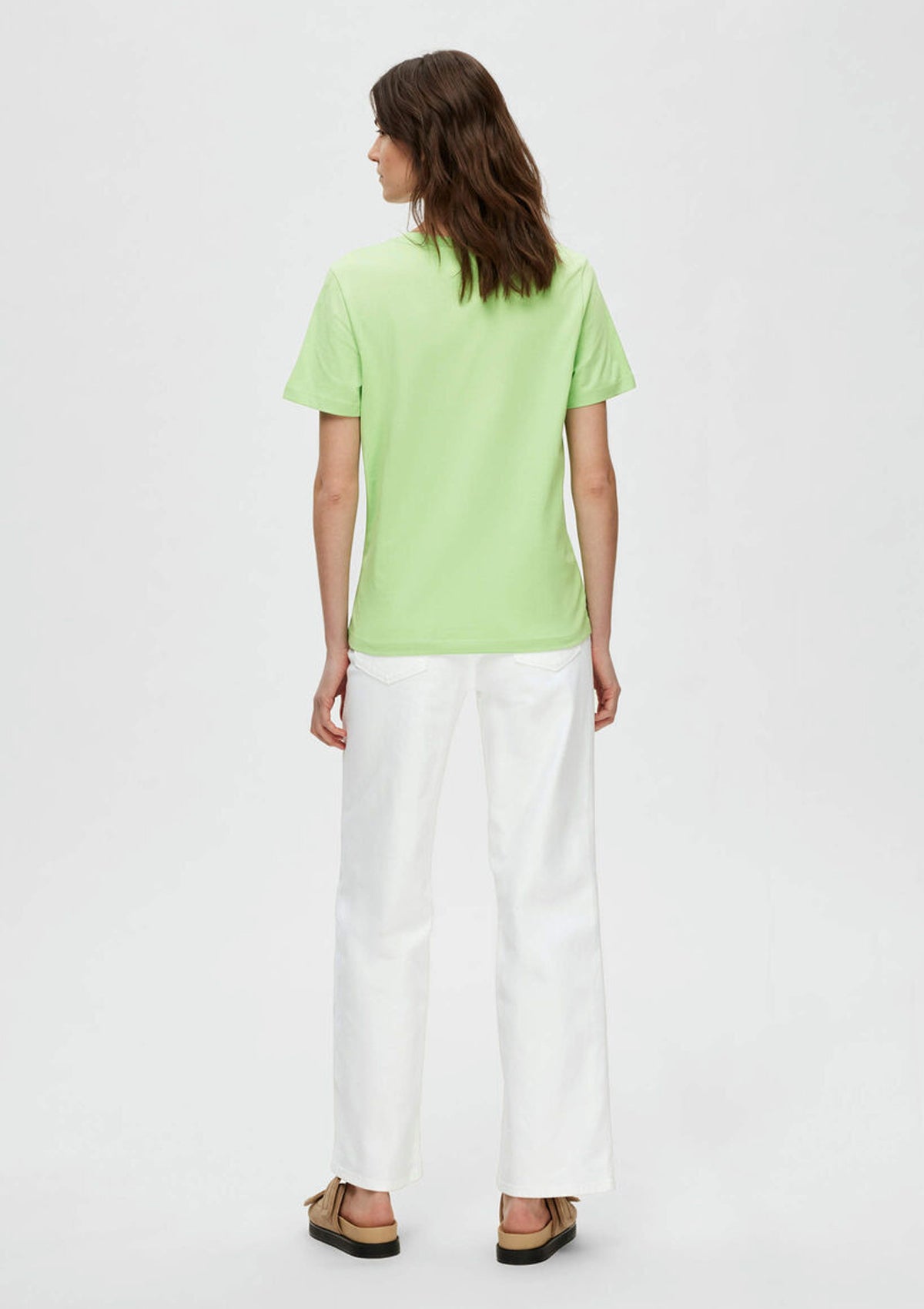 Selected Femme Essential V-neck Tee Pistachio Green